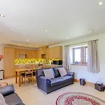 Routster Tatil Evi *